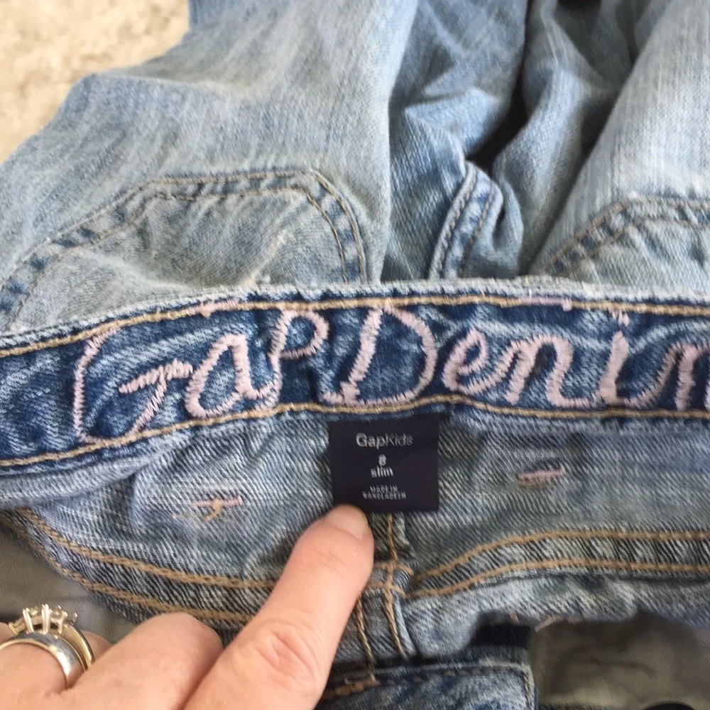 GAP Kids Girls Distressed Blue Denim Jean Capri Jorts Size 8 Slim